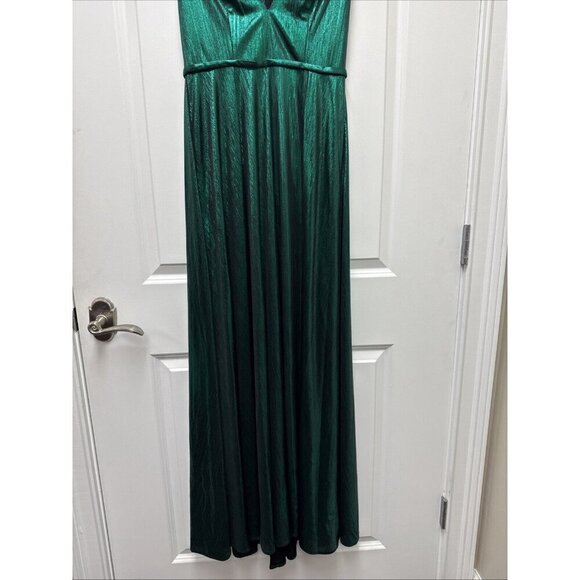 Mac Duggal Size 2 Green 27156 Cap Sleeve Deep V Neck High Slit Metallic Gown - Picture 6 of 16